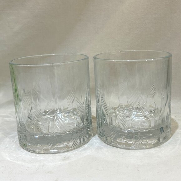 Pair of Grey Goose Vodka Lowball Rocks Glasses Embossed Pattern & Logo on Bottom - Picture 1 of 4